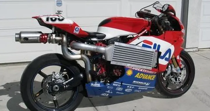 Ducati 999R turbo: come rovinare un'opera d'arte