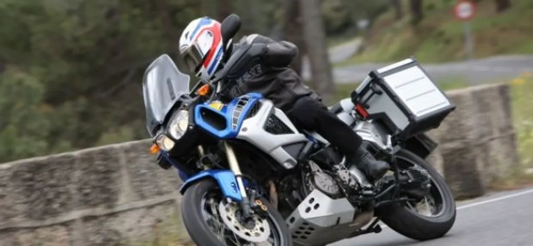 TEST: Faccia a faccia con la Yamaha XT1200Z Super Ténéré 1200