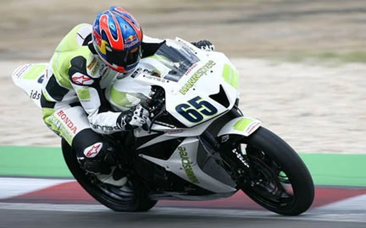 SBK: Jonathan Rea con Ten Kate