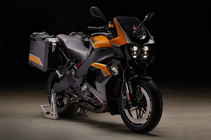 buell-super-touring-1190