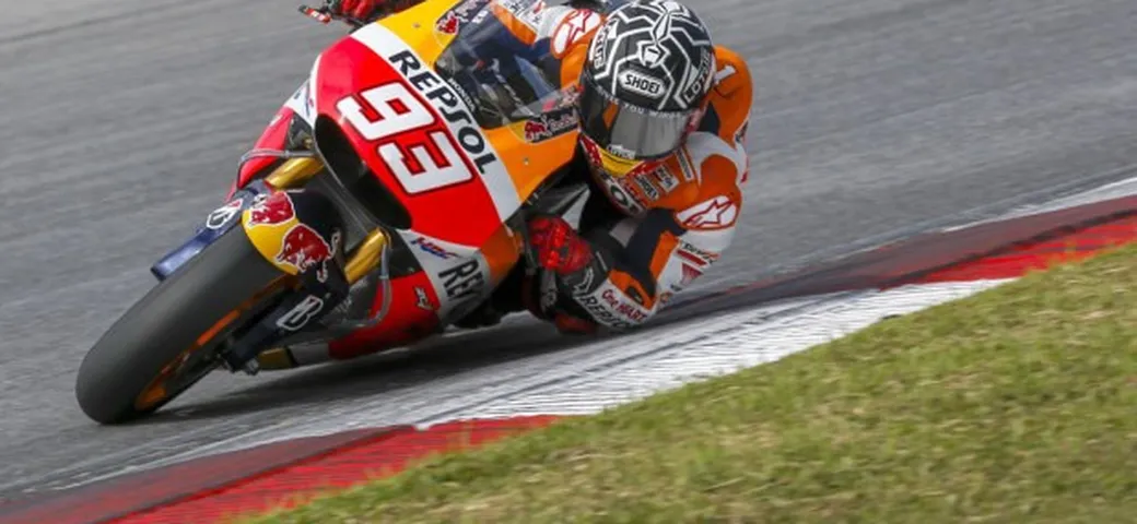 Test MotoGP Sepang 2015: Lorenzo 1° nel Day-2 tallonato da Dovizioso e Marquez, Iannone 5°, Rossi 6° [Foto]