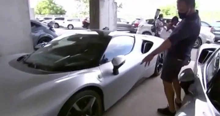 Le auto dei piloti di F1 nel paddock di Budapest [Video]