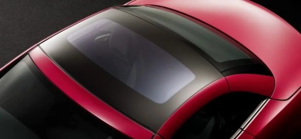 Nuova Mercedes SLK: i dettagli del tetto Magic Sky Control