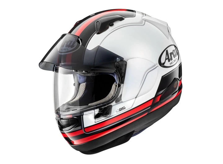 Casco Arai QV-Pro: copricapo moto di riferimento