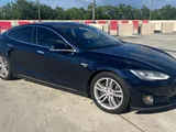 Tesla Model S del 2013 acquistata a soli 7,700 dollari: perché è l'affare dell'anno