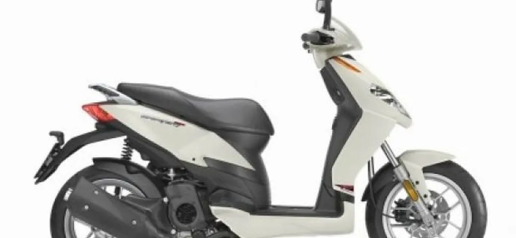 Aprilia Sportcity One 50 2T: piccolo grande scooter