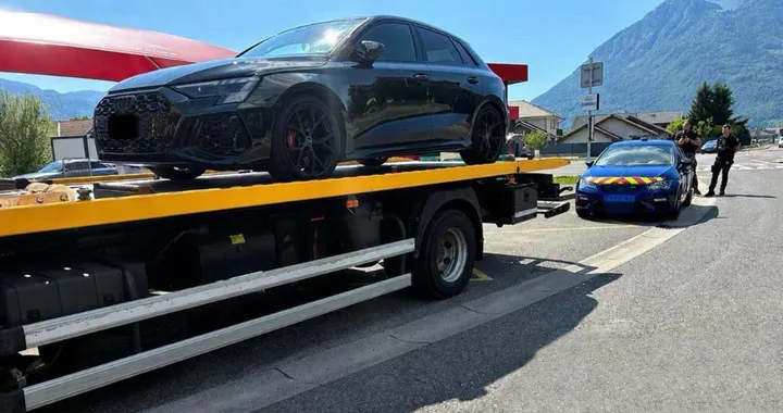 Fermato a 287 km/h in autostrada, rischia carcere e confisca dell’auto