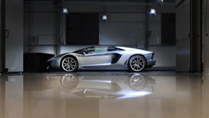 Lamborghini Aventador LP 700-4 Roadster