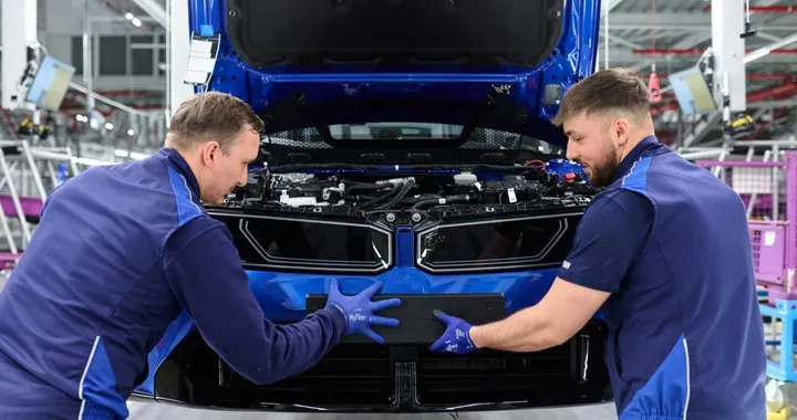 BMW, la fabbrica di Monaco adesso è solo per auto elettriche