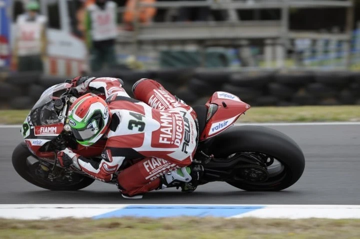 SBK Australia, Giugliano soddisfatto della Ducati: 