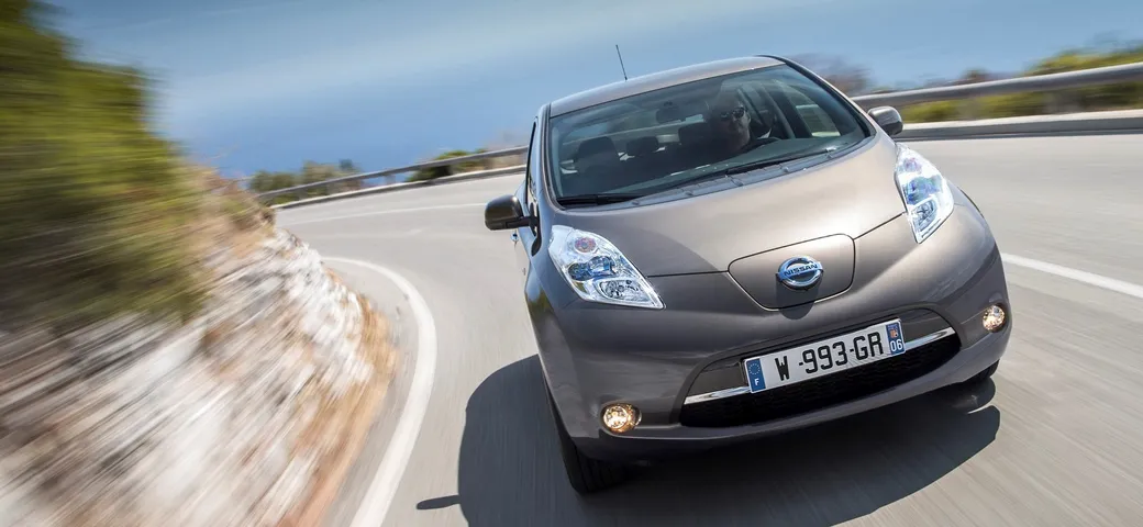 Nissan Leaf 30 Kwh 2016 : primo contatto