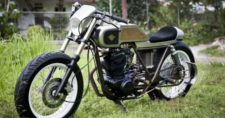 Kawasaki KZ200 “12th Attempt” by Darizt Design