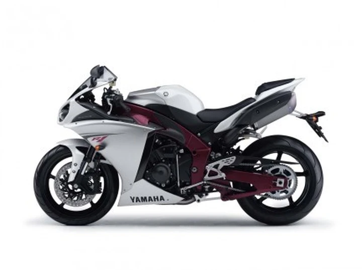 Novità Yamaha: R1 2009 - foto statiche