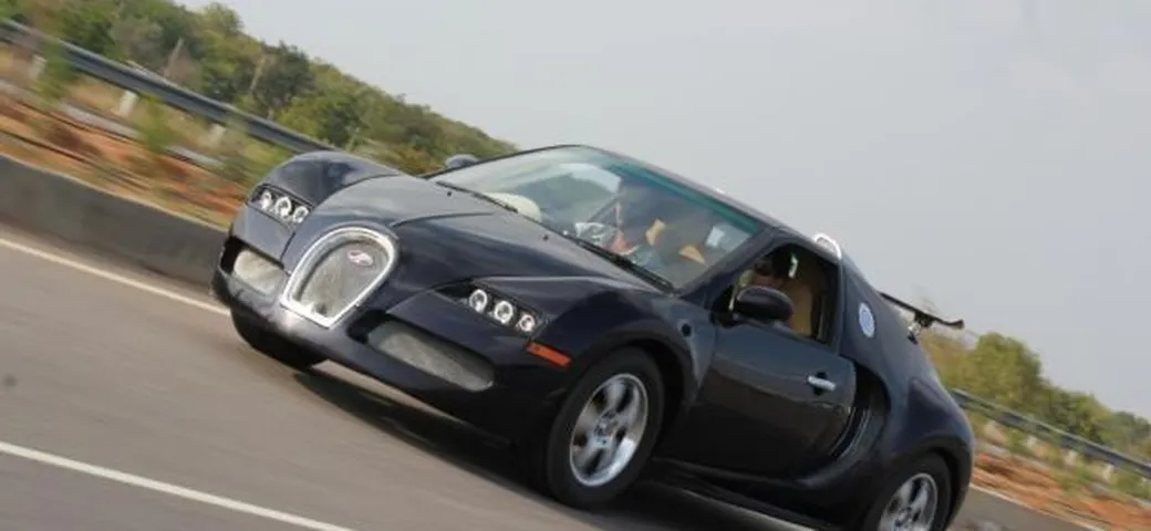 Bugatti Veyron: una replica su base....Maruti Suzuki Esteem!