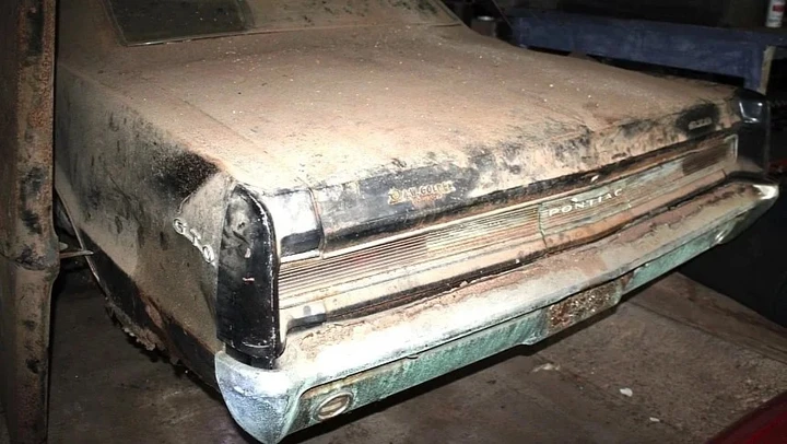 Pontiac GTO del 1964 ferma da 48 anni, ora cerca un nuovo proprietario