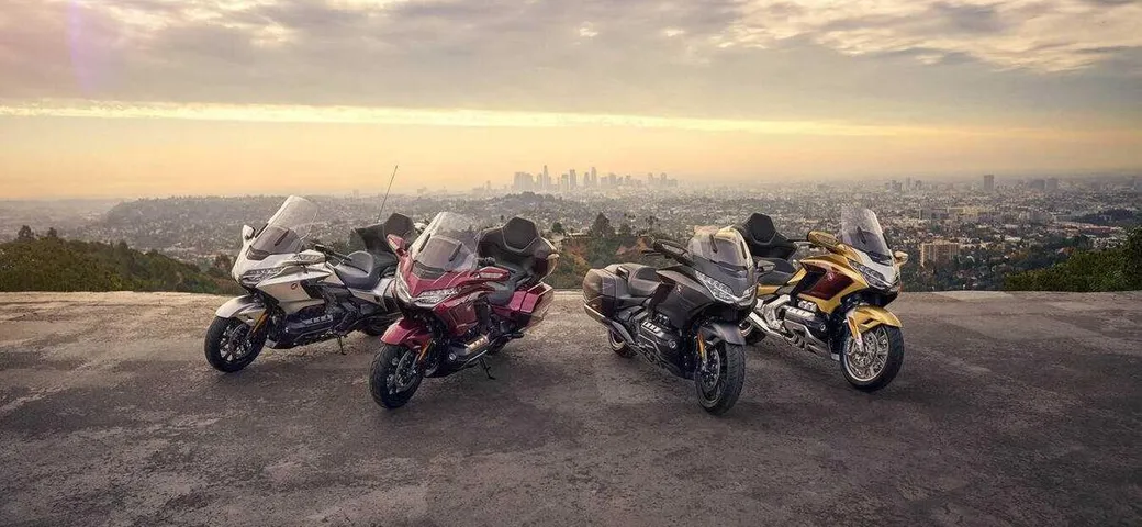 Honda Gold Wing celebra 50 anni con modelli esclusivi e innovazioni