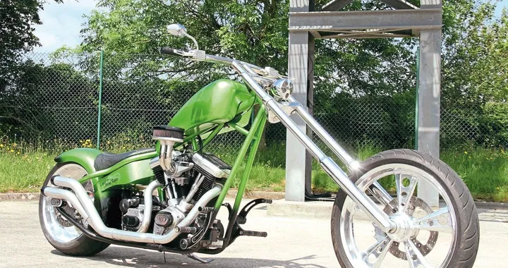 Hellstown Choppers torna in strada con una moto custom unica
