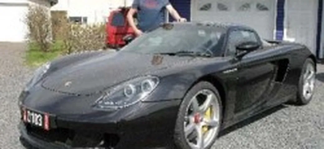 Porsche Carrera GT: consegnato un esemplare in Islanda