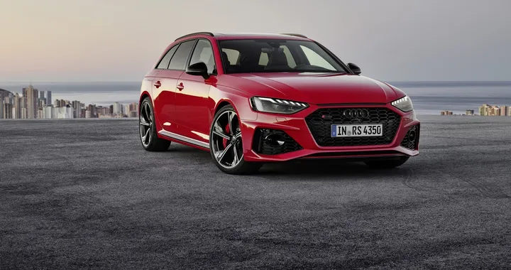 Nuova Audi RS4 Avant: ecco la versione restyling