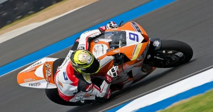 Supersport Thailandia 2015: Wilairot profeta in patria, Sofuoglu e Jacobsen sul podio [Foto]