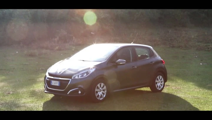 Peugeot 208 m.y 2015: la prova su strada