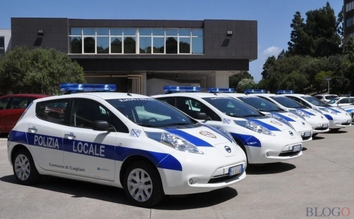 Nissan Leaf: le volanti della Polizia sono elettriche