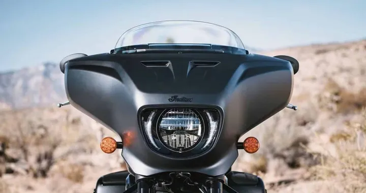 Indian Motorcycle rivoluziona il radar: tecnologia nascosta per cruiser senza tempo