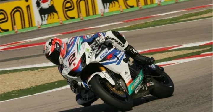 WSBK: il team Crescent Fixi Suzuki entusiasta del nuovo motore