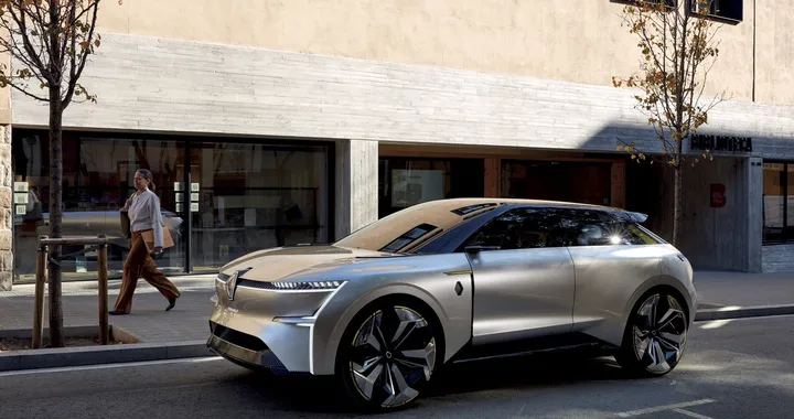 Renault Morphoz: la concept car a propulsione elettrica