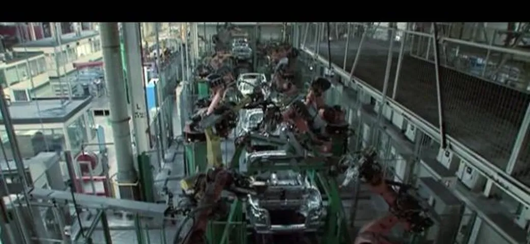 Video: come nasce una Renault Mégane C-C
