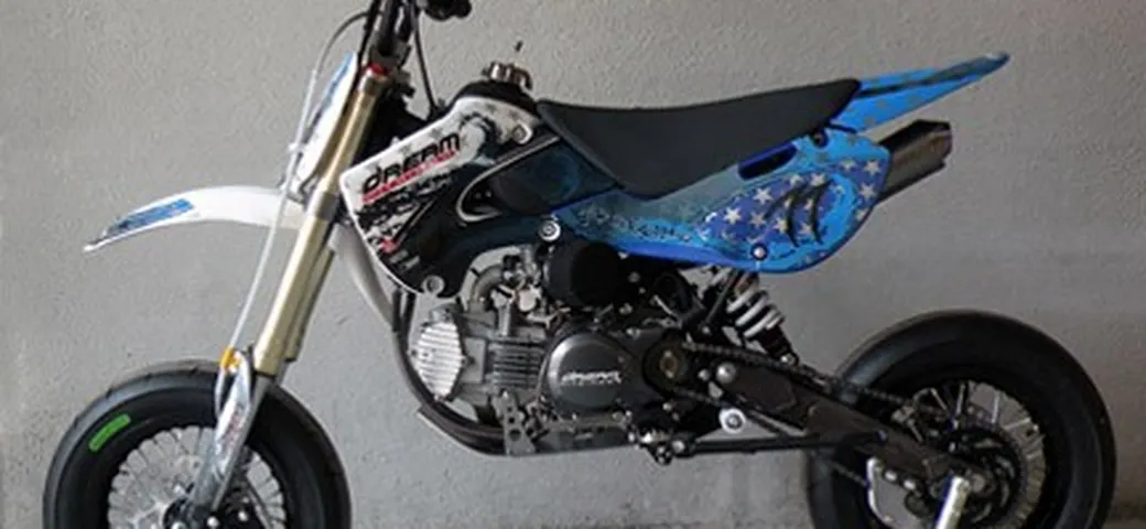 Pitbike Dream 77 Tsunami EVO 150cc