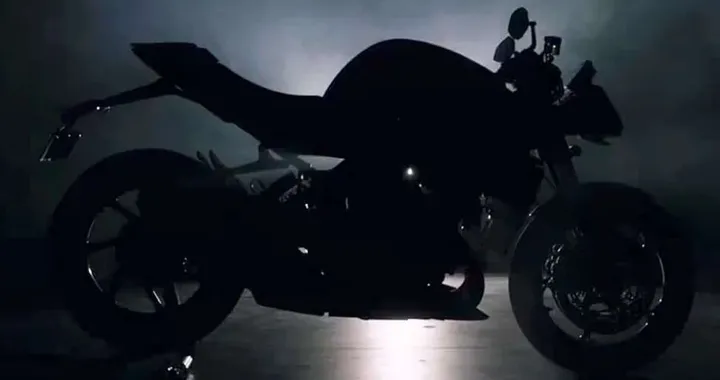 Triumph Speed Triple 1200 RX 2026: il ritorno di una leggenda [VIDEO TEASER]