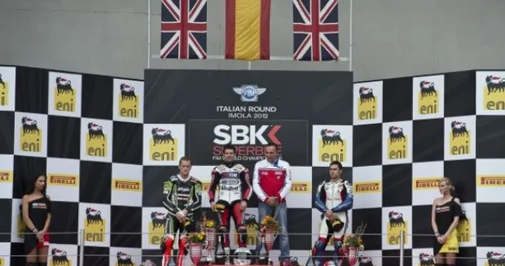Superbike a Imola: Gallery dei Box e del Paddock
