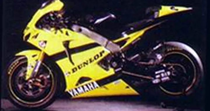 Il Team Tech3 riceve le Yamaha M1 ufficiali 07