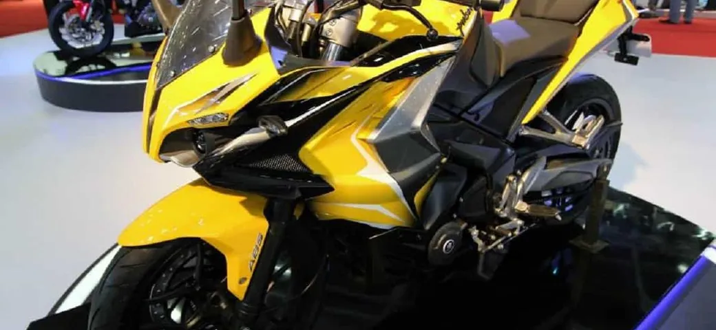 Bajaj Pulsar: in arrivo la versione più grande di sempre
