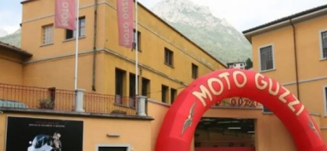Mondo Moto Guzzi 2010 a Mandello del Lario