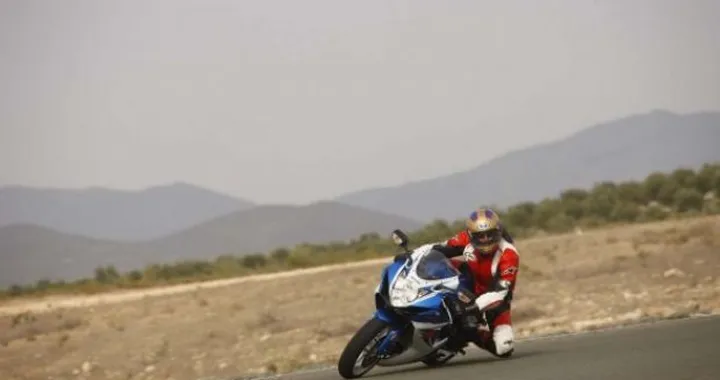 TEST Suzuki GSX-R 600 M.Y. 2011, la 600cc che non c'era