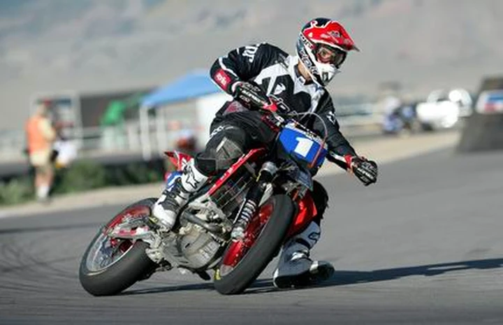 L'Aprilia vince il Campionato AMA Supermoto, categoria Unlimited!