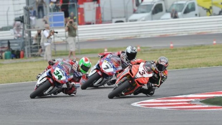 Superbike: Gallery weekend di gare di Misano
