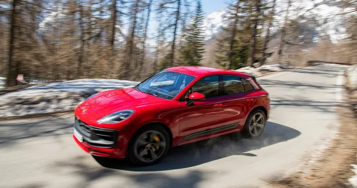 Porsche Macan restyling 2022: prova, novità, prezzo