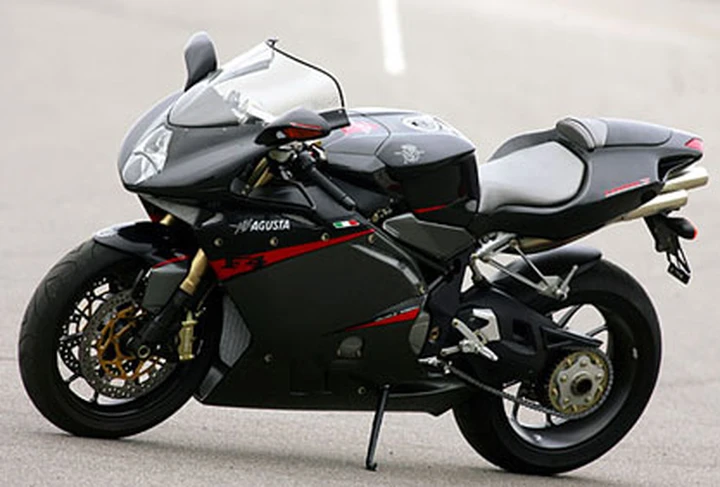 Prova della MV Agusta F4 1000 R
