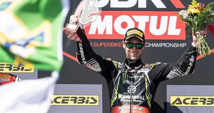 WSBK Portimao: Rea vince la Superpole Race, ma lo show è di Bautista