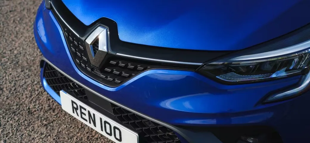 Renault richiama oltre 155.000 auto: la causa del problema