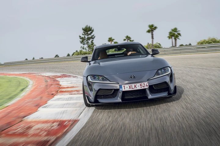 Toyota GR Supra manuale: i prezzi in Italia