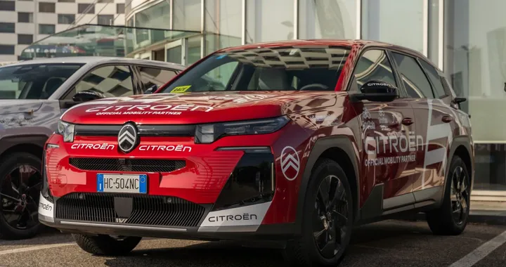 Citroën C5 Aircross, un'ammiraglia da Giro d'Italia
