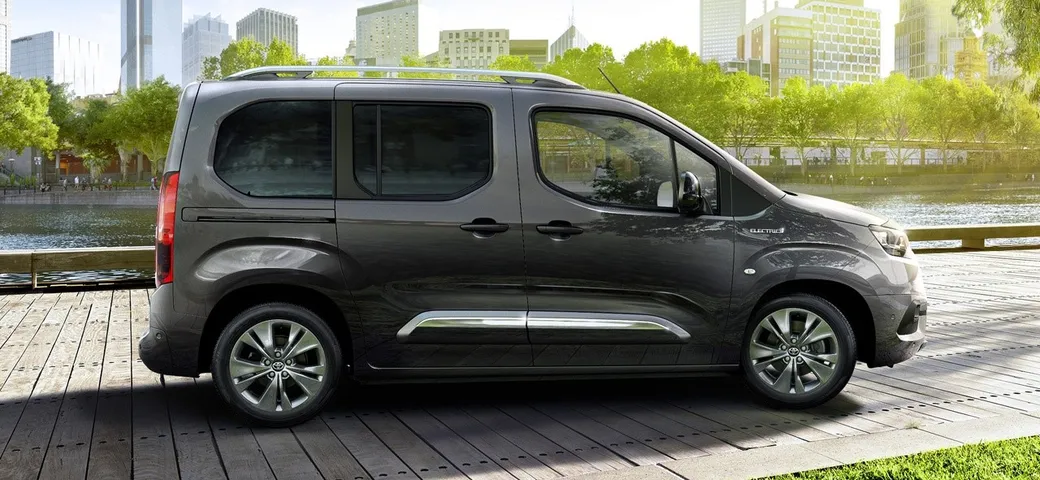 Toyota Proace Electric: prezzi da 34.450 euro