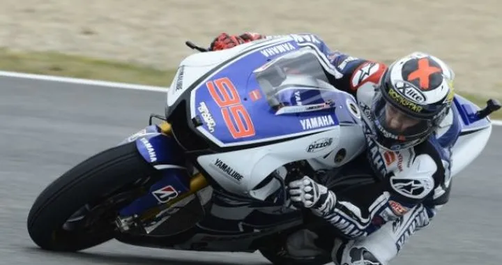 MotoGP, Jerez: Lorenzo strappa la pole a Pedrosa. Bel colpo di Hayden (3°). Rossi in piena crisi.
