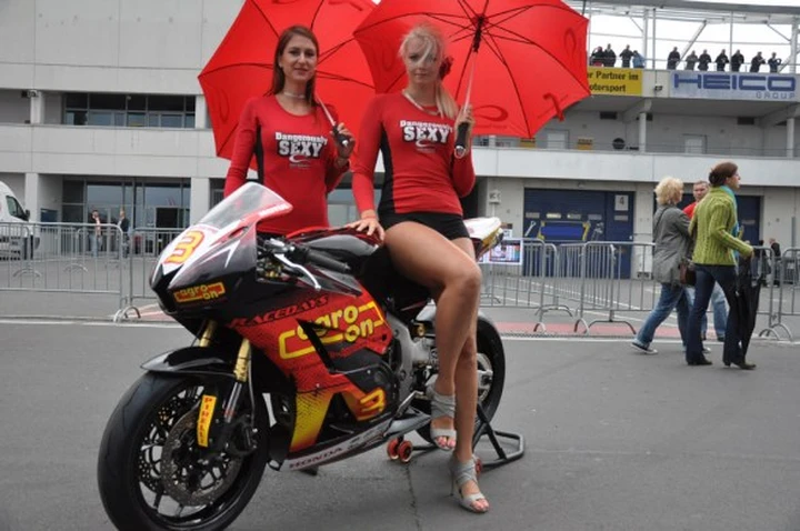 Superstock: Lewis e Smith con Racedays Honda