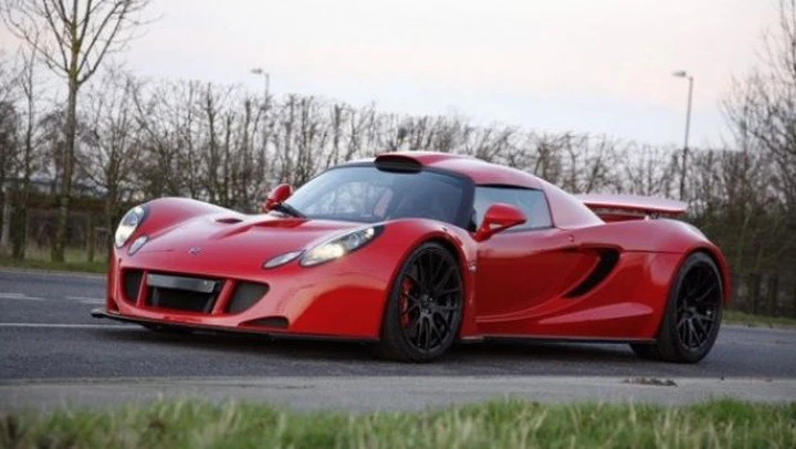 Hennessey Venom GT in rosso