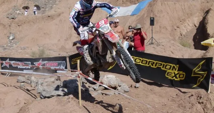 Antoine Meo a punteggio pieno nel Mondiale Enduro, grande vittoria di Salvini nell'E2